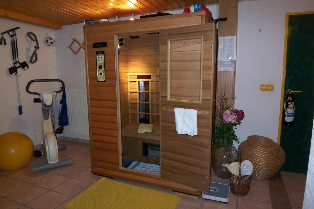 Gaestehaus Kuebler エクステリア 写真